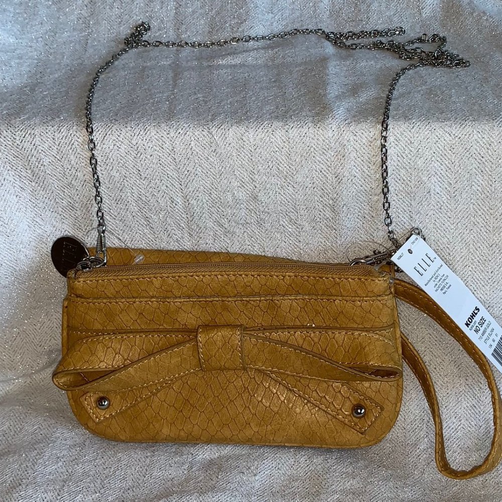NWT Elle Marina Wristlet in Amber gold